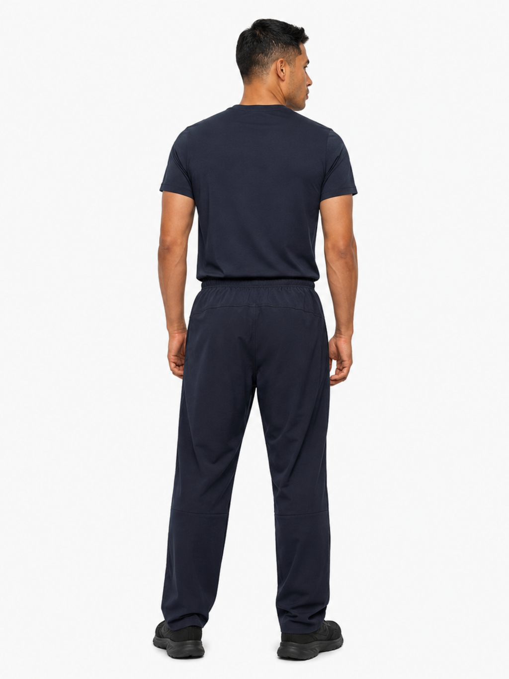 Pantalón deportivo recto hombre azul marino vista posterior