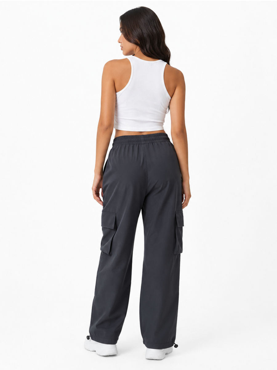 Pantalón Cargo Oversized Gris Carbón Mujer | Tela Nova - ENKI ModaStyle