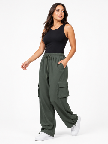 Pantalón Cargo Oversized Verde Militar Mujer - Telas Novas | ENKI