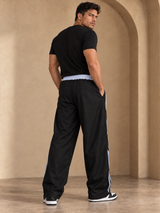 Pantalón Deportivo Parachute Tela Nova Hombre | Franjas Laterales Bicolor | ENKI 9