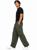 Pantalón Cargo Oversized Verde Militar — Tela Nova | Hombre | ENKI 3