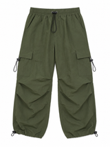Pantalón Parachute Verde Militar — Tela Mojada | Regulador en Bota | Hombre | ENKI 6