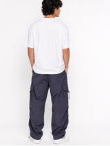 Pantalón Parachute Gris — Tela Mojada | Regulador en Bota | Hombre | ENKI 4