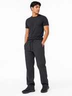 Pantalón deportivo recto hombre GRIS detalle de malla interna